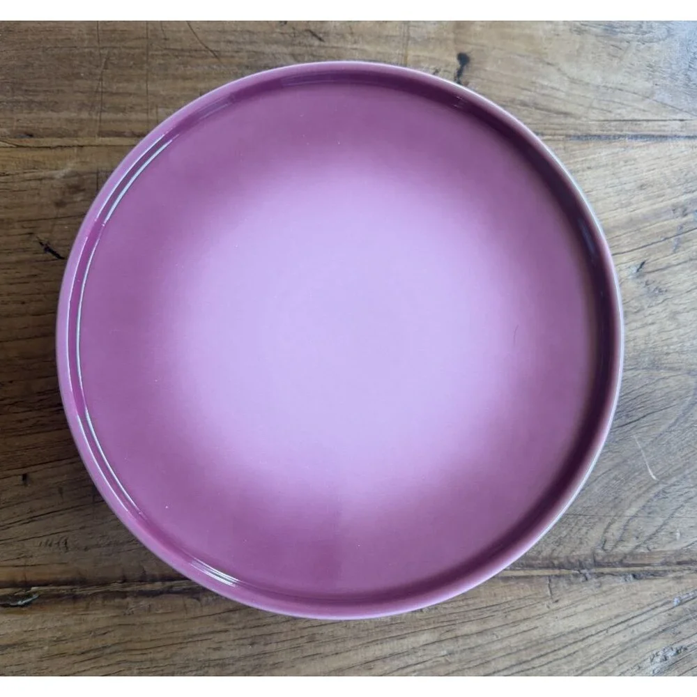 Le Creuset  Stoneware Footed Cake Stand 30 cm  11.75